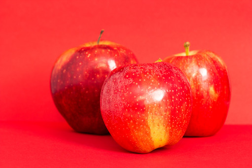 Red-Apples